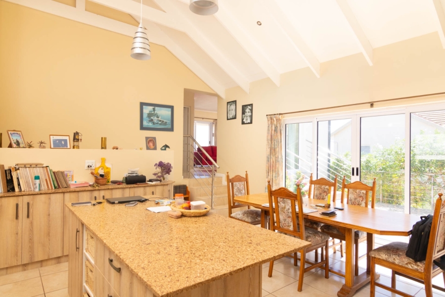 4 Bedroom Property for Sale in Velddrif Western Cape